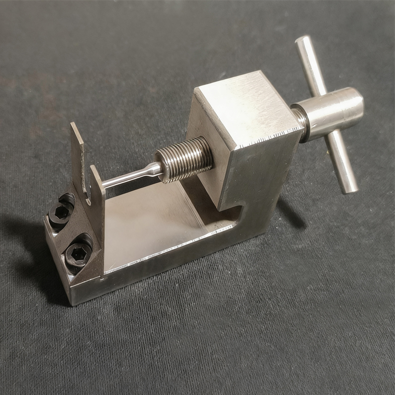 Tamiya Model Mini 4Wd - Extracteur de pneus en acier inoxydable